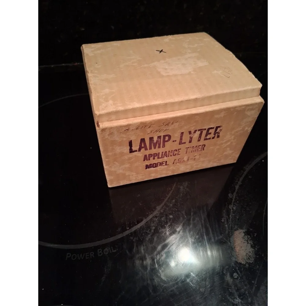 PAIR Vintage Intermatic HT-75 Timers - Lamp-Lyter & Guard-All Variants w/ Boxes